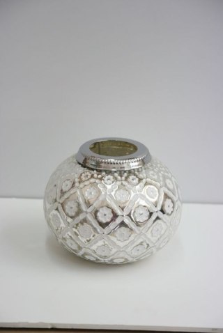 Szklany lampion w drobne kwiaty — 14 × 14 × 11 cm