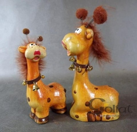 Brązowa figurka dekoracyjna Żyrafa, 19 × 9 cm