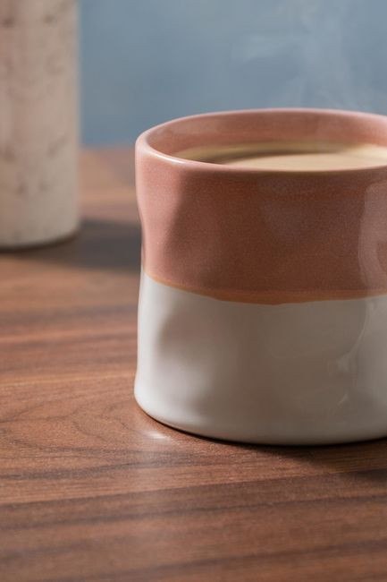 Mikasa, Kubek Kamionkowy Ombre Różowy - 350 ml